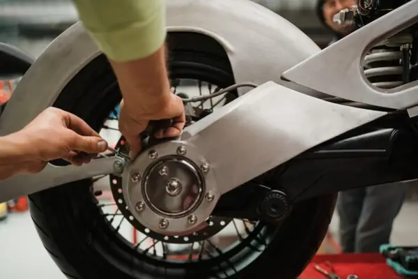 The Impact of Custom Wheels on Motorcycle Stability and Style